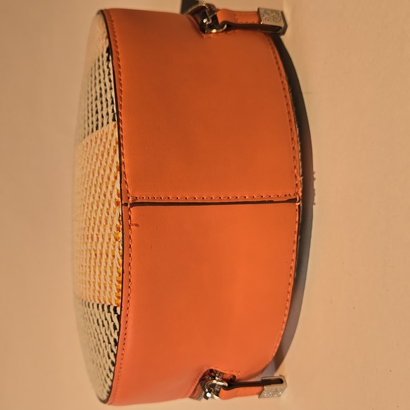 Christian Lacroix Nora Shoulder Bag Sherbet Rafia-Coral 8"Diameter X W-3" - Picture 5 of 13